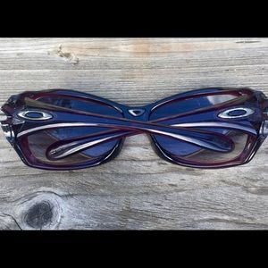 Oakley Accessories - Oakley Grapevine Sunglasses Oakley Accessories - Oakley Grapevine Sunglasses